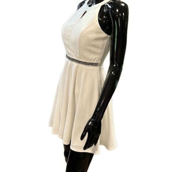 Emerald Sundae white halter top dress w/black & white rhinestones around waist s - Picture 4 of 12